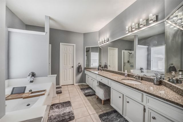 406 Ashberry Court, League City, TX 77573