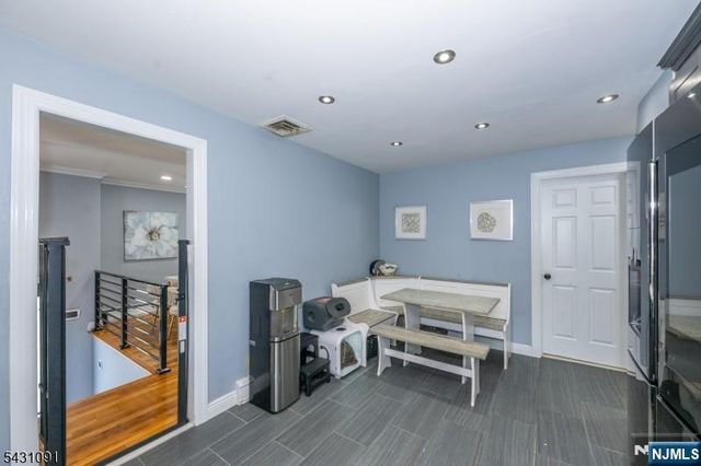 9 15th Street, Hawthorne, NJ 07506