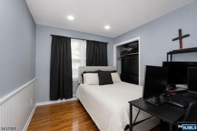 9 15th Street, Hawthorne, NJ 07506