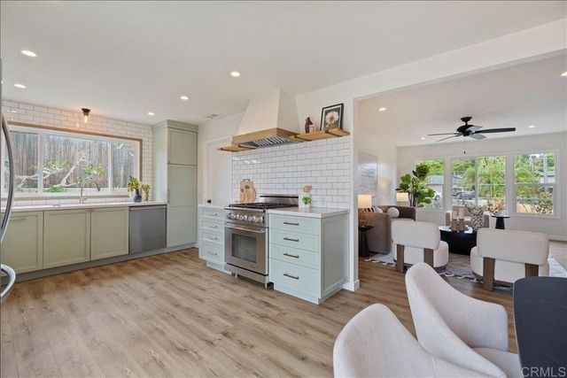 2704 Merlin Place, Oceanside, CA 92054