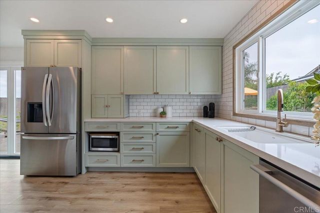 2704 Merlin Place, Oceanside, CA 92054