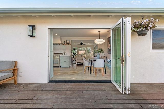 2704 Merlin Place, Oceanside, CA 92054