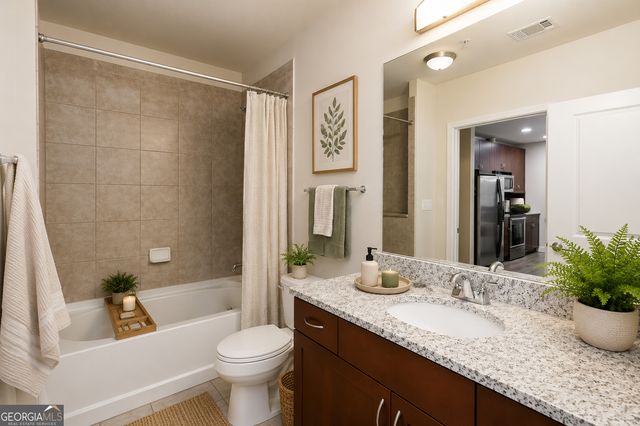 400 W Peachtree Street NW 806, Atlanta, GA 30308