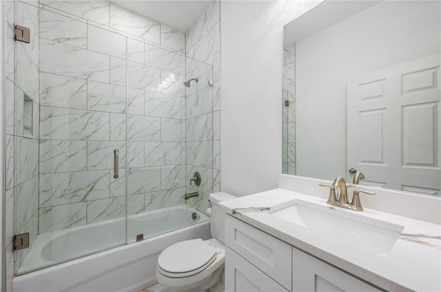 3724 N WHITTIER STREET, Tampa, FL 33619