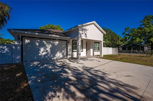 3724 N WHITTIER STREET, Tampa, FL 33619