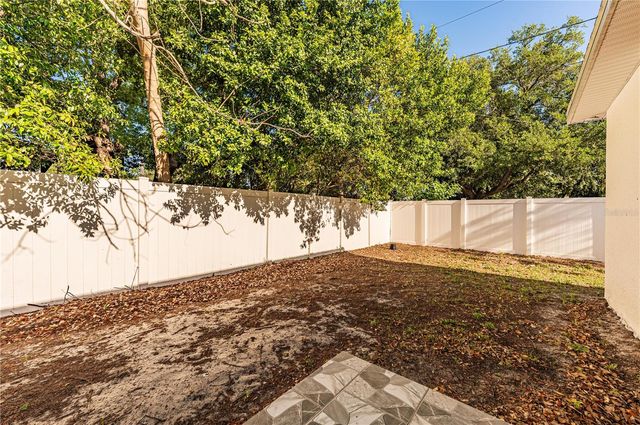 3724 N WHITTIER STREET, Tampa, FL 33619