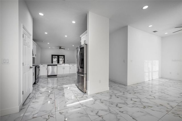 3724 N WHITTIER STREET, Tampa, FL 33619