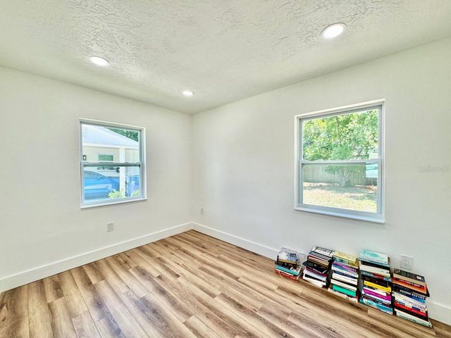 3814 W TYSON AVENUE, Tampa, FL 33611