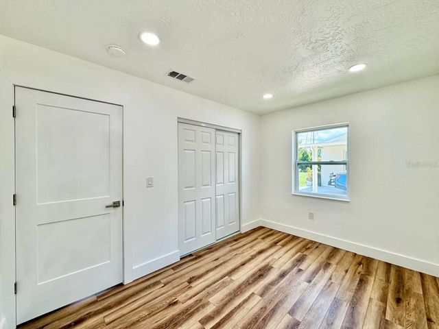 3814 W TYSON AVENUE, Tampa, FL 33611