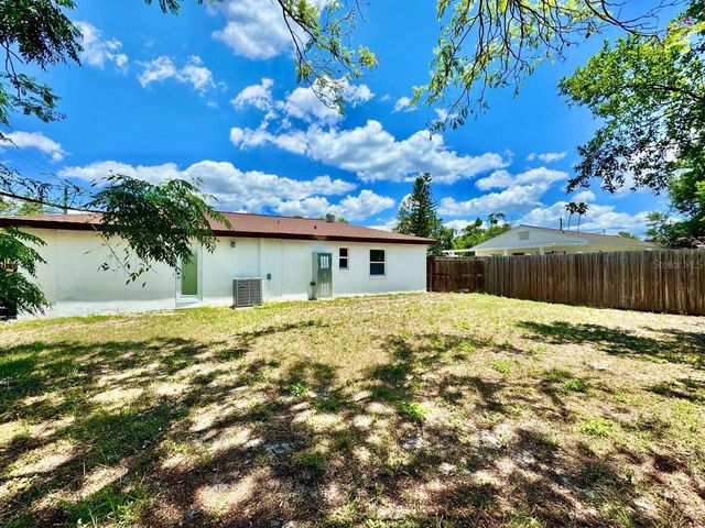 3814 W TYSON AVENUE, Tampa, FL 33611