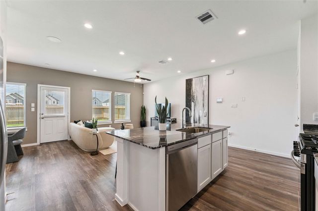 4821 Peanut Butter And Jelly Drive, Houston, TX 77048