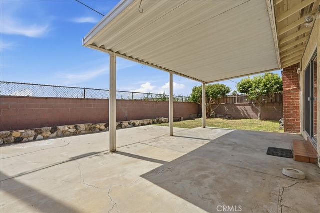 15627 E Prairie Avenue, Lawndale, CA 90260