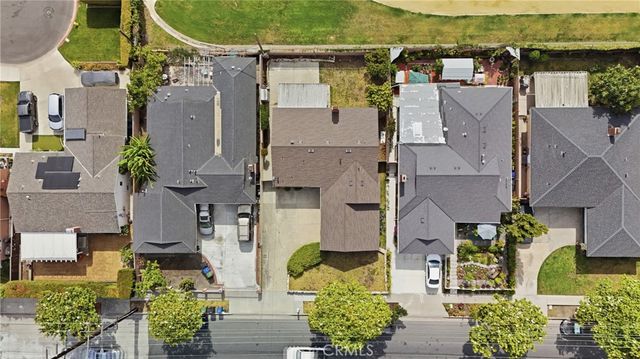 15627 E Prairie Avenue, Lawndale, CA 90260