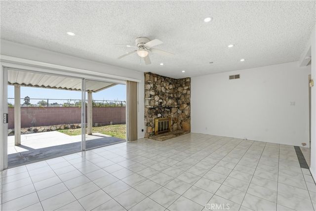 15627 E Prairie Avenue, Lawndale, CA 90260