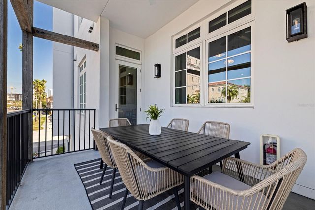 91 DAVIS BOULEVARD 201, Tampa, FL 33606