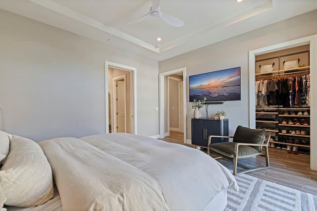 91 DAVIS BOULEVARD 201, Tampa, FL 33606