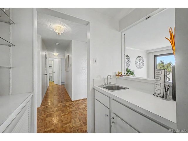 3131 E Alameda Ave 601, Denver, CO 80209