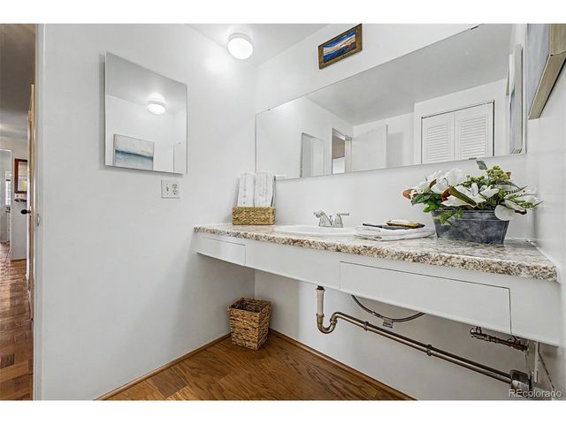 3131 E Alameda Ave 601, Denver, CO 80209