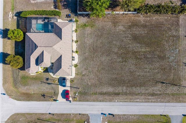 1115 20th TER, Cape Coral, FL 33993