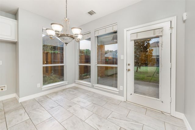 5801 Yeary Road, Plano, TX 75093