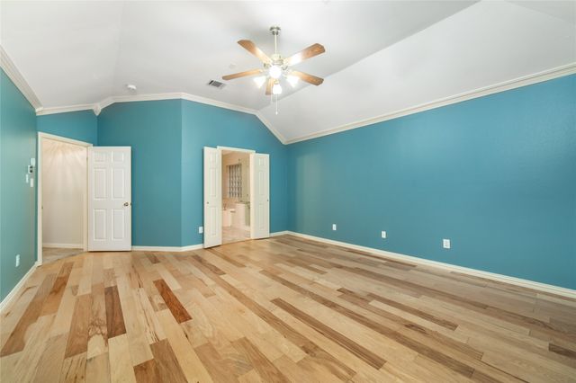 5801 Yeary Road, Plano, TX 75093