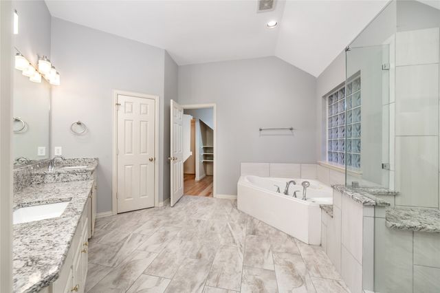 5801 Yeary Road, Plano, TX 75093