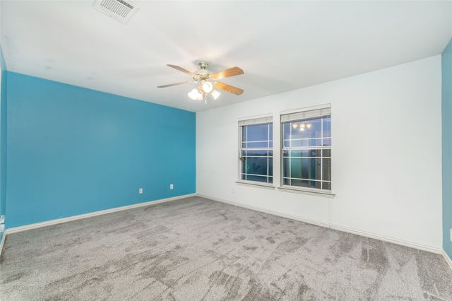 5801 Yeary Road, Plano, TX 75093