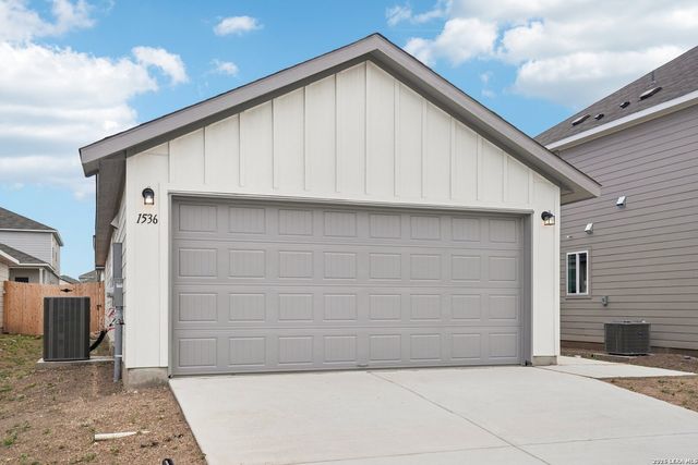 1536 GENTLE VW, New Braunfels, TX 78130