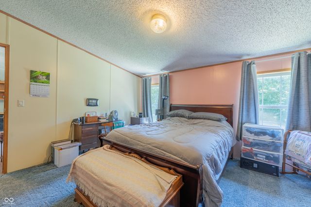 982 E Porter Ridge Road, Spencer, IN 47460