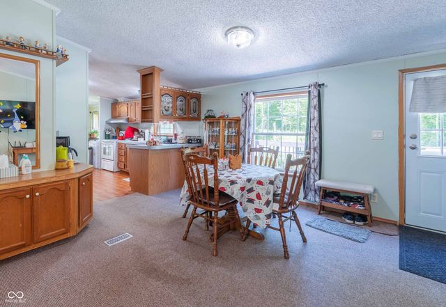 982 E Porter Ridge Road, Spencer, IN 47460