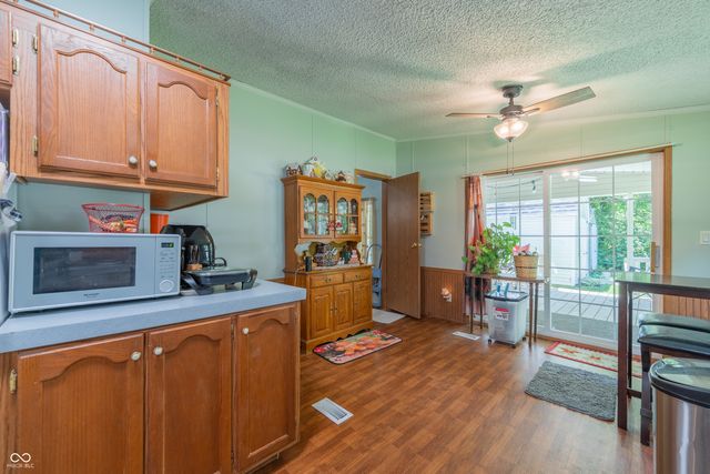 982 E Porter Ridge Road, Spencer, IN 47460