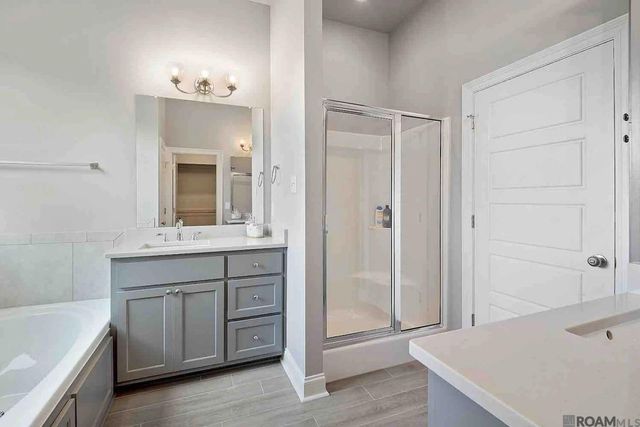 8116 Village Lake Ave, Baton Rouge, LA 70820