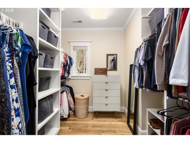 1030 Se 58TH Pl, Portland, OR 97215