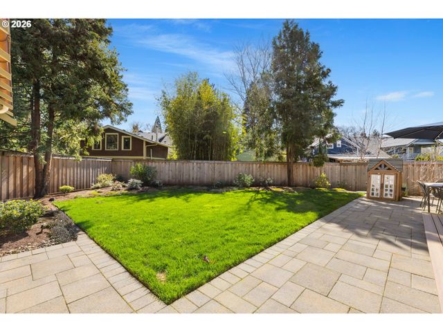 1030 Se 58TH Pl, Portland, OR 97215