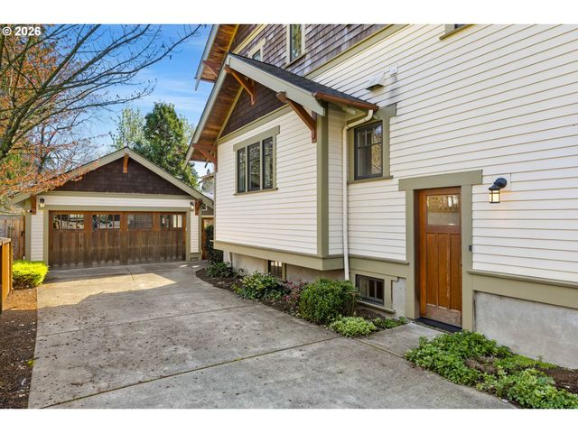1030 Se 58TH Pl, Portland, OR 97215