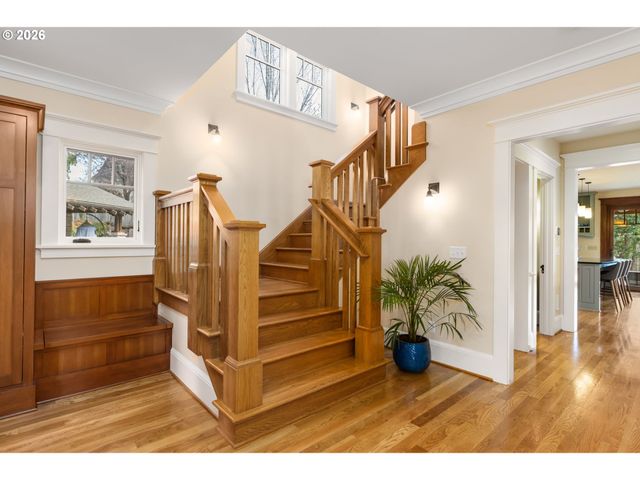 1030 Se 58TH Pl, Portland, OR 97215