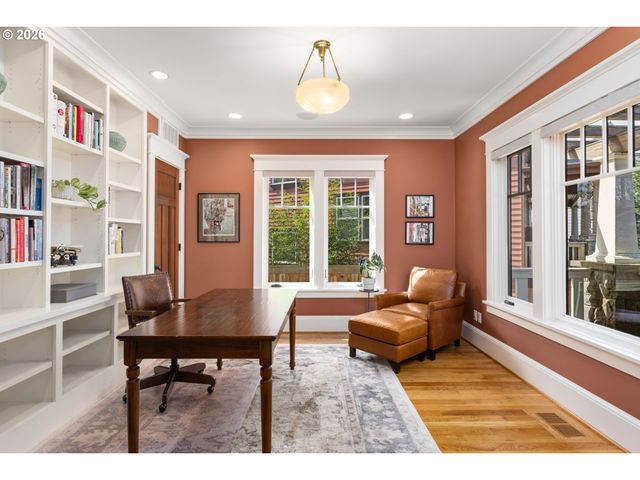 1030 Se 58TH Pl, Portland, OR 97215