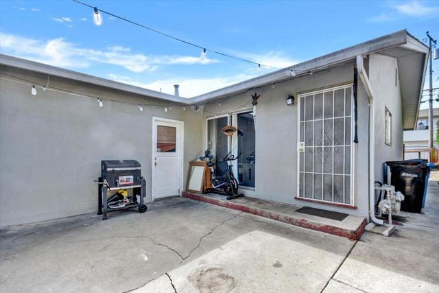 3540 Brookdale Drive, Santa Clara, CA 95051