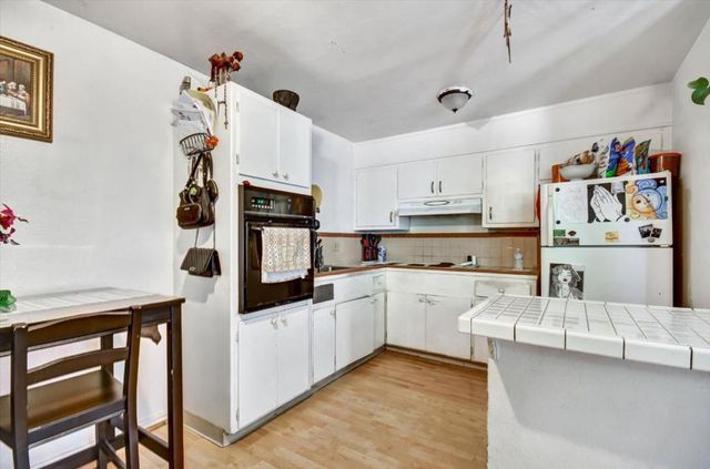 3540 Brookdale Drive, Santa Clara, CA 95051