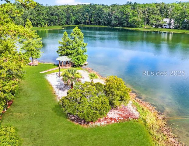 84 Barnaby Blf, Seabrook, SC 29940