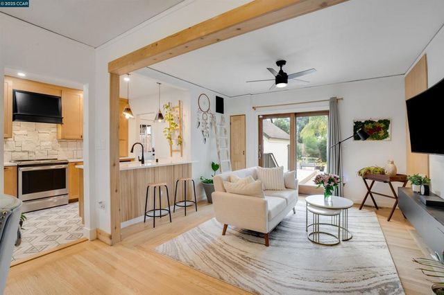 17 Hanns Ave, Vallejo, CA 94590