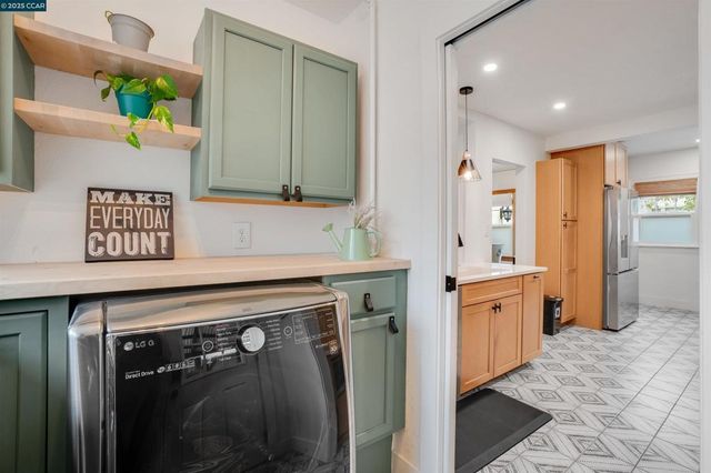 17 Hanns Ave, Vallejo, CA 94590