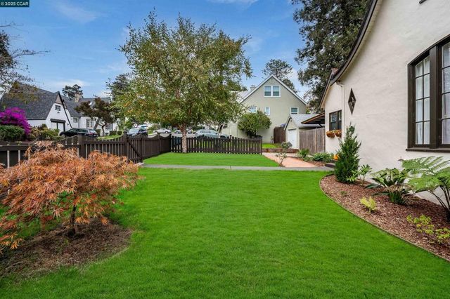 17 Hanns Ave, Vallejo, CA 94590