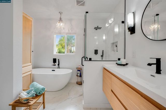 17 Hanns Ave, Vallejo, CA 94590