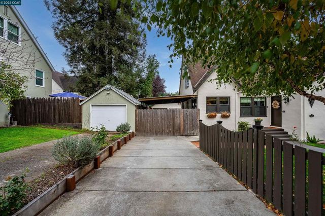 17 Hanns Ave, Vallejo, CA 94590