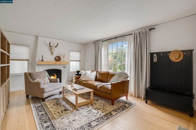 17 Hanns Ave, Vallejo, CA 94590