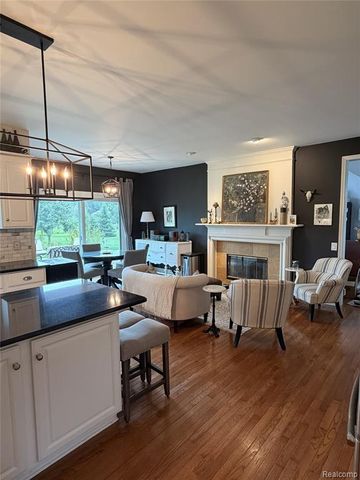 9782 Fellows Creek Drive, Plymouth, MI 48170