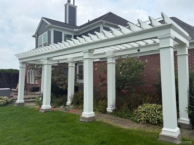 9782 Fellows Creek Drive, Plymouth, MI 48170