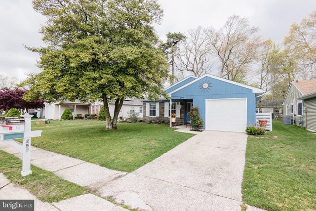 250 LEXINGTON DR, Little Egg Harbor Twp, NJ 08087