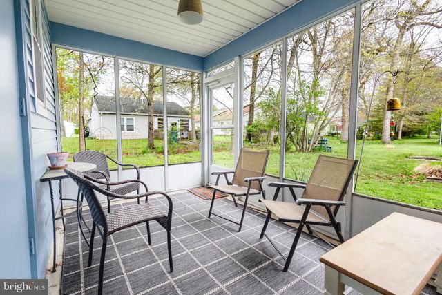 250 LEXINGTON DR, Little Egg Harbor Twp, NJ 08087